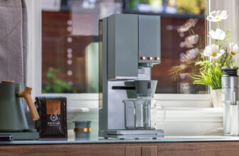 The xBloom Studio: Competitors-Degree Pour Over on Autopilot